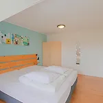 Σπίτι διακοπών Hoeve Noord & Zuid - Familie Arrangement *